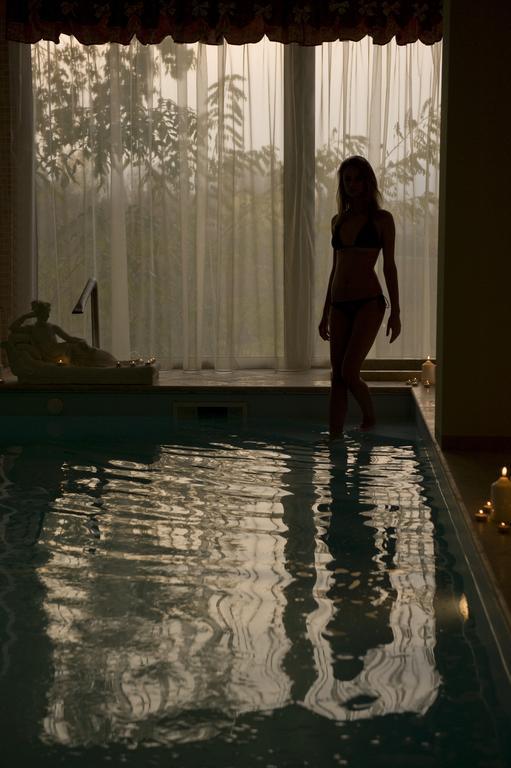Borgo Dei Poeti Romantik Hotel Manerba del Garda Extérieur photo