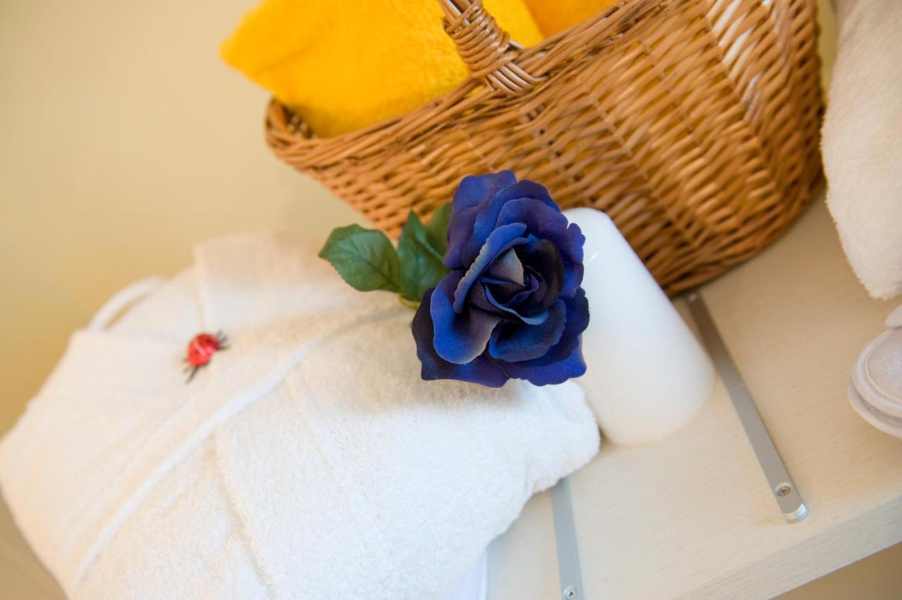 Borgo Dei Poeti Romantik Hotel Manerba del Garda Extérieur photo